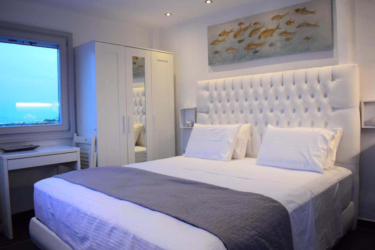Ariana Eco Suites Adults Only Fira  Eksteriør bilde