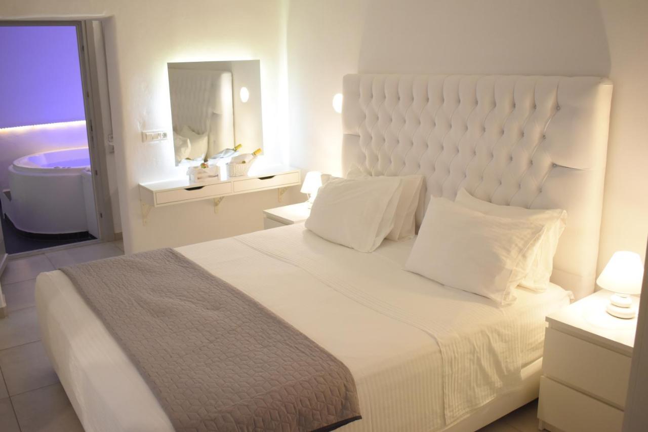 Ariana Eco Suites Adults Only Fira  Eksteriør bilde